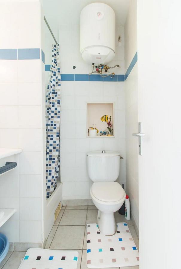 Un Pied-A-Terre Face A La Marina Apartment Le Marin Екстериор снимка